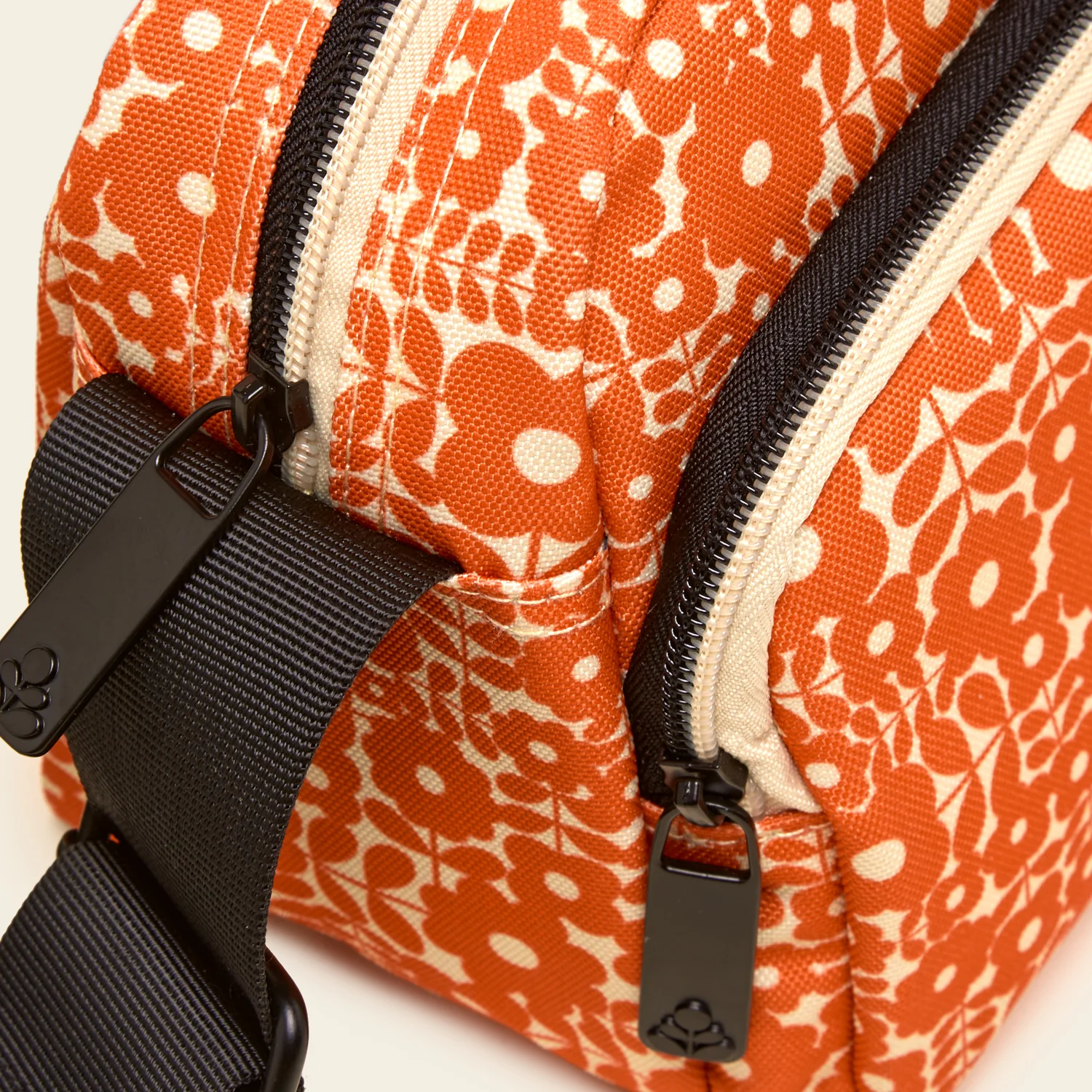 Angle Camera Bag - Criss Cross Stem Tomato - Image 5