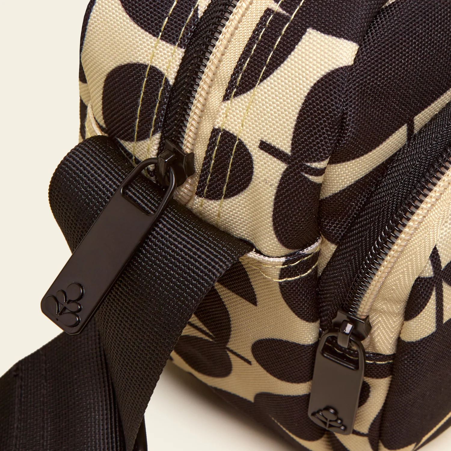 Angle Camera Bag - Jigsaw Stem Jet - Image 5