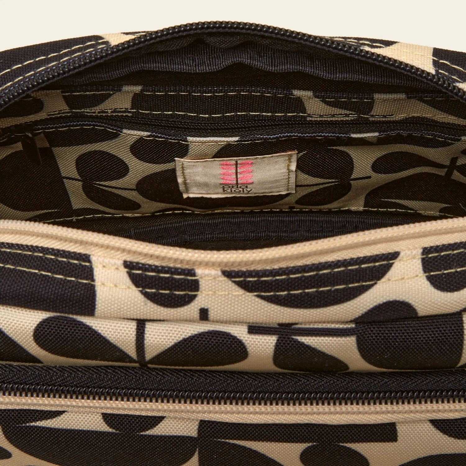 Angle Camera Bag - Jigsaw Stem Jet - Image 6