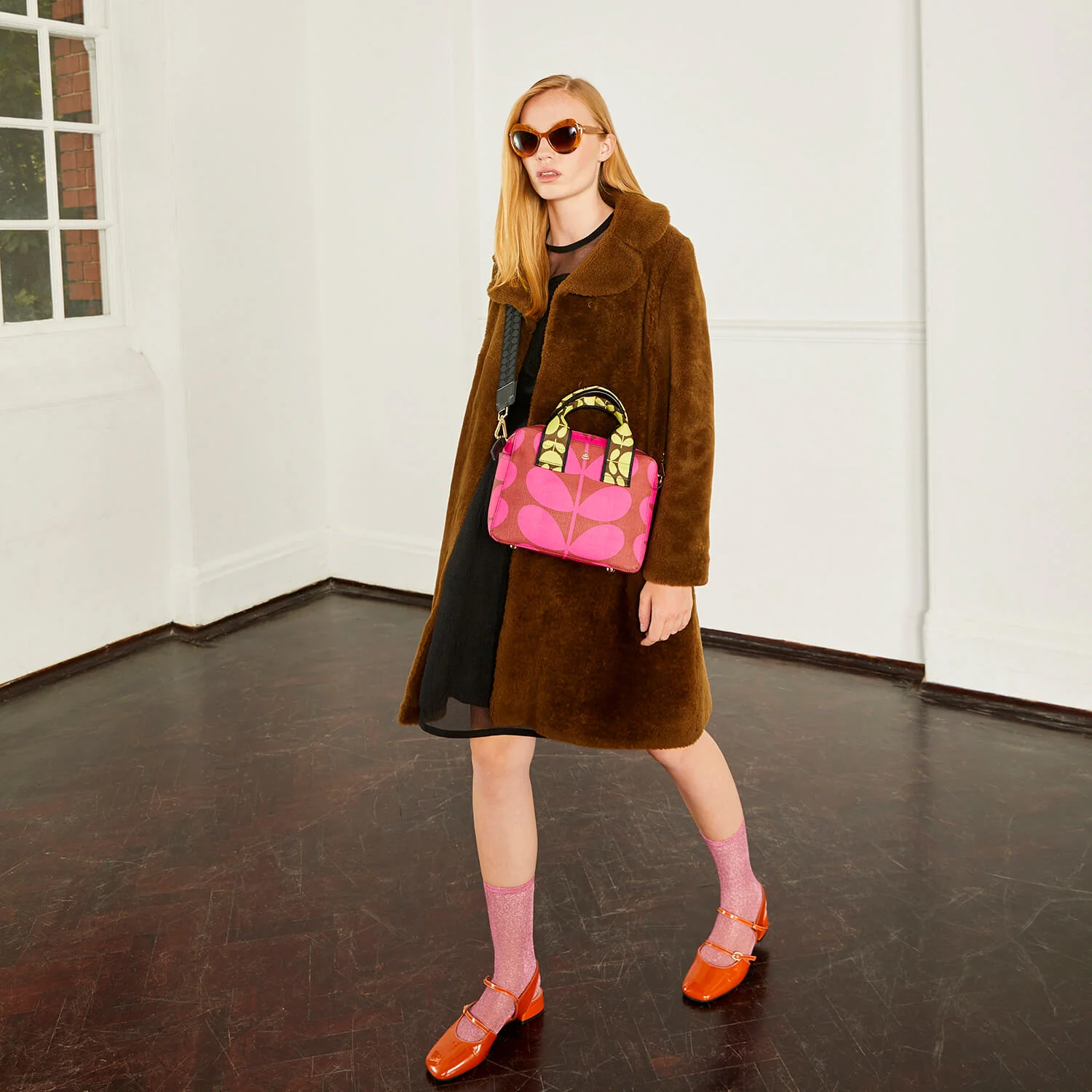 Block Handbag - Solid Stem Cerise - Image 2