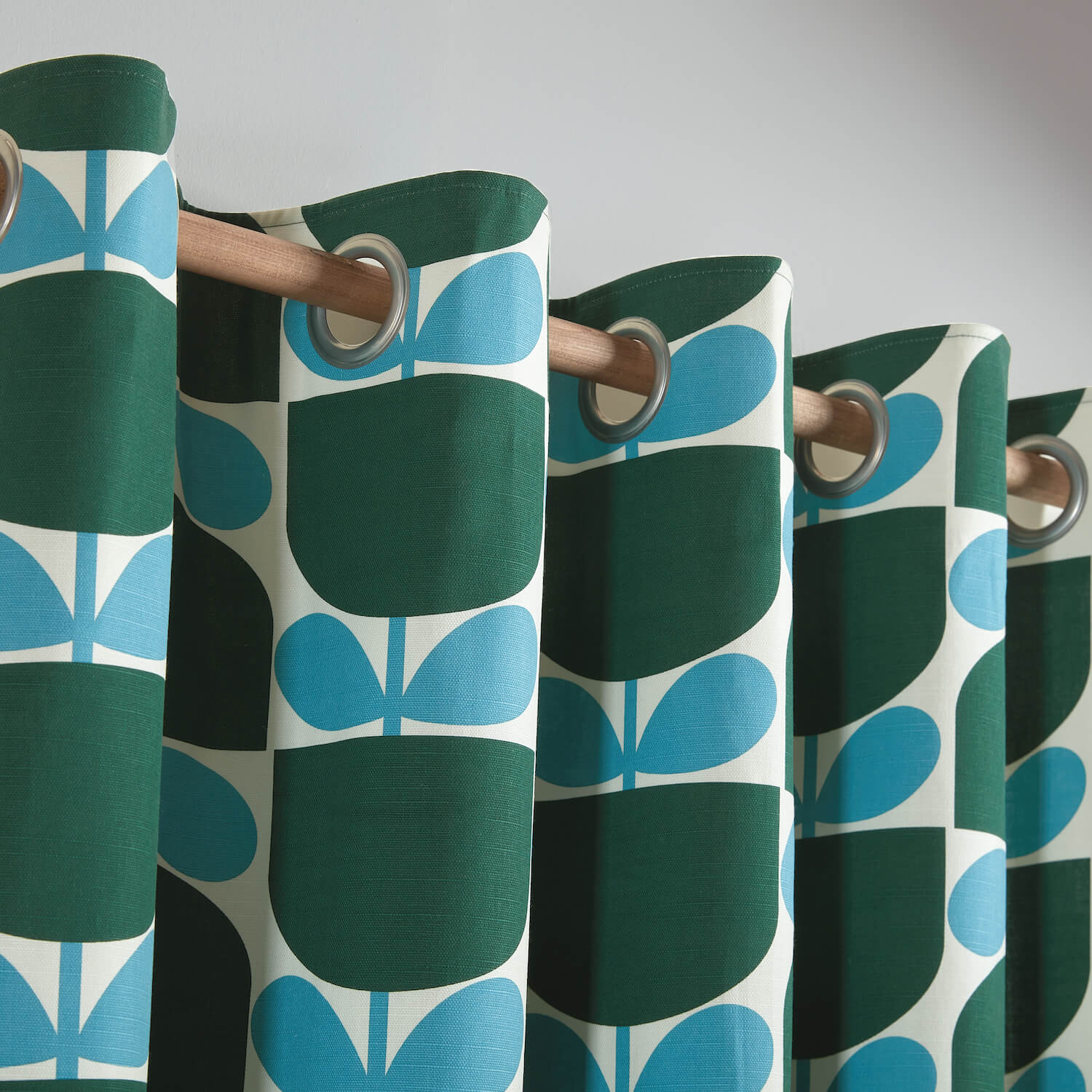 Block Stem Lined Eyelet Curtains Jade - Image 2