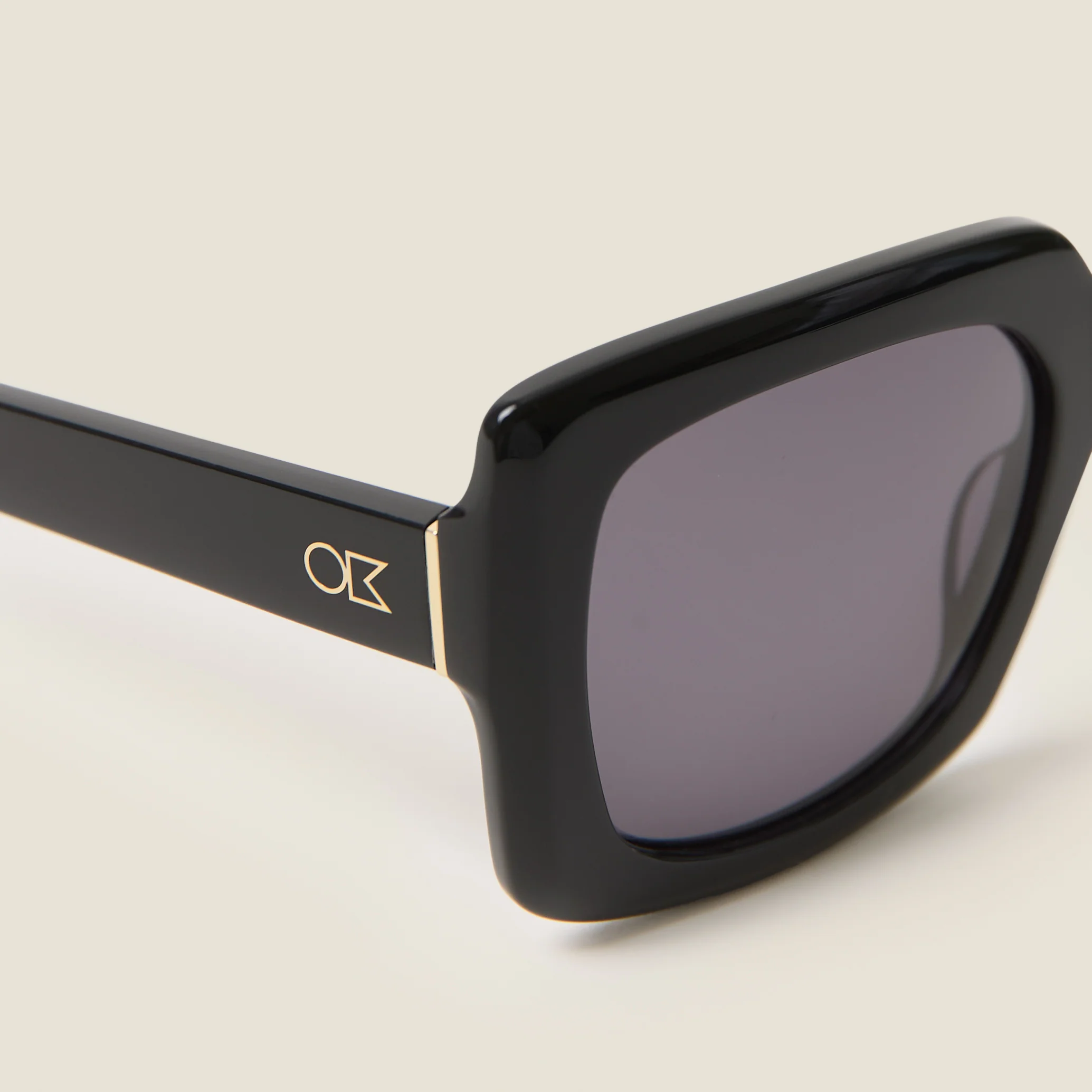 Calla Sunglasses - Black - Image 4