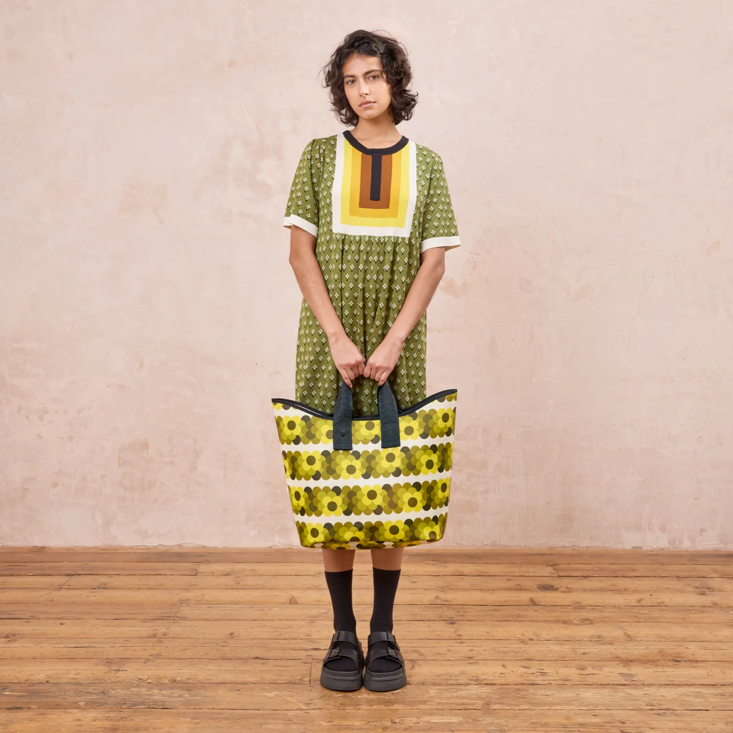 Carryall Large Tote - Retro Flower Yellow - Image 2