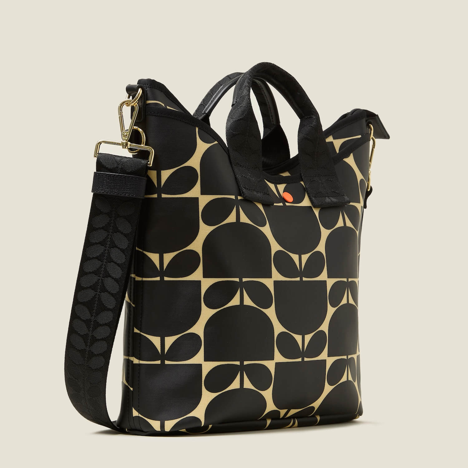 Carrygrab Bucket Bag - Block Flower Monochrome - Image 3