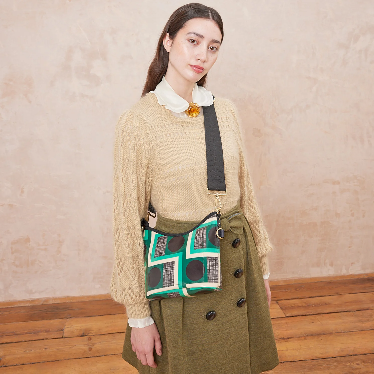 Carrymin Crossbody - Balcony Spot Emerald - Image 2