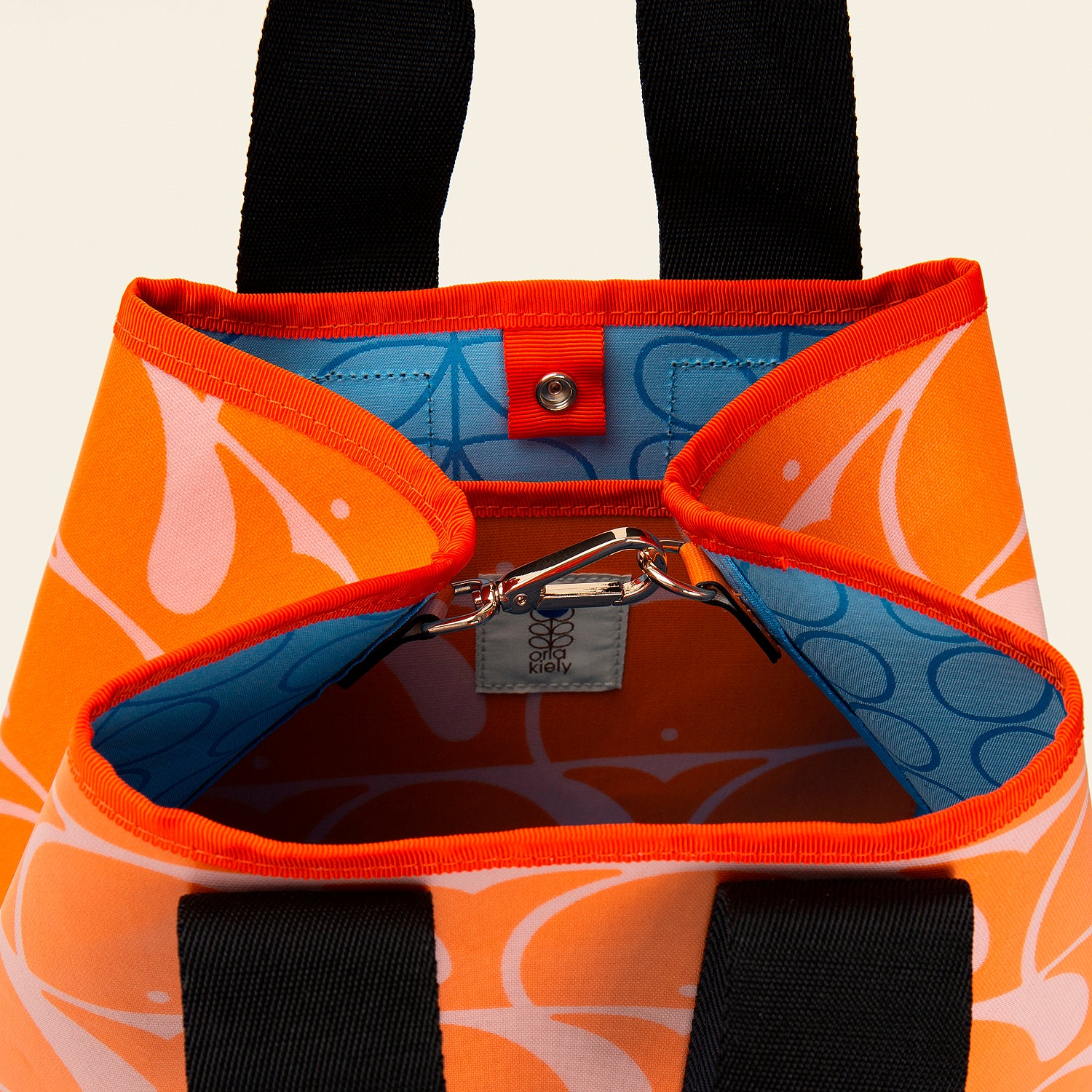 Carrysmall Medium Tote - Beluga - Image 4