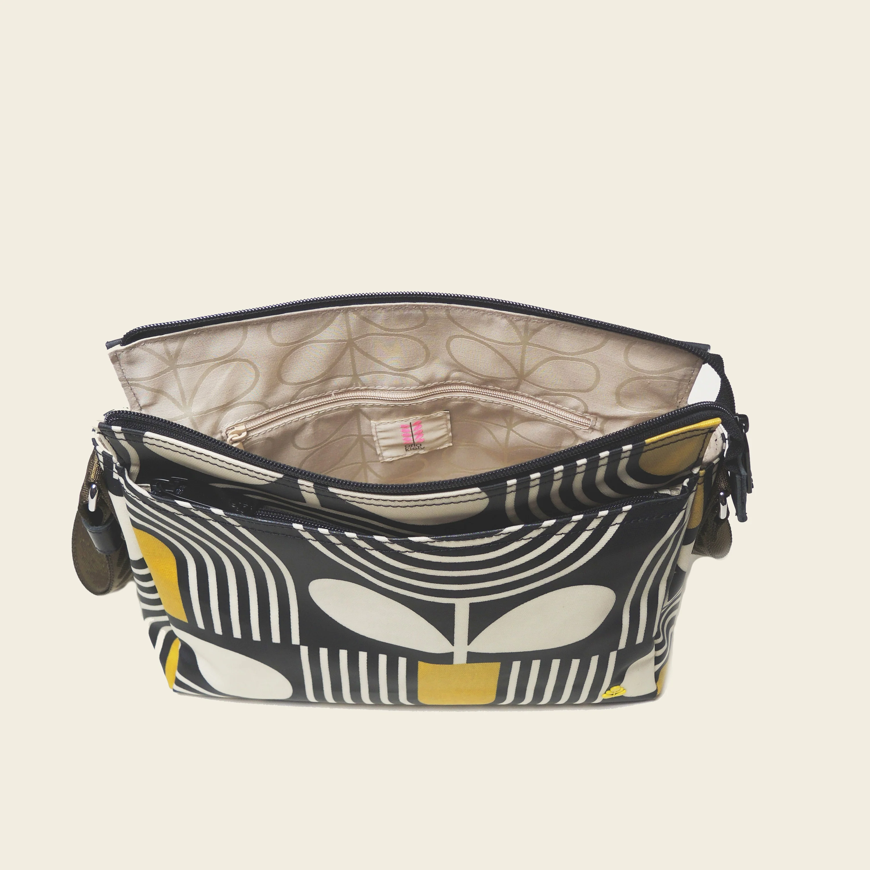 Fielder Crossbody - Giant Striped Tulip Noir - Image 4
