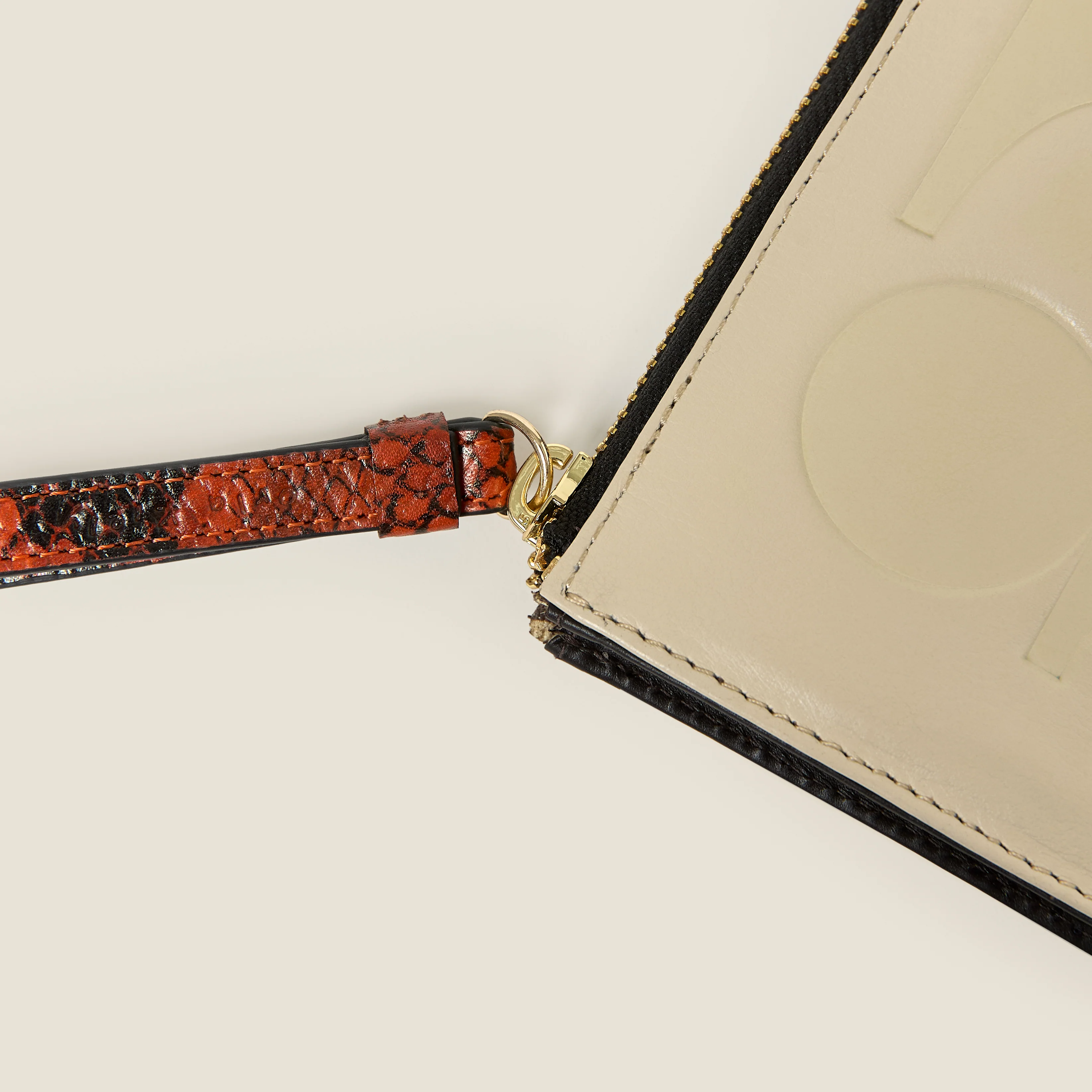 Flat Zip Leather Wallet - White Creme - Image 5