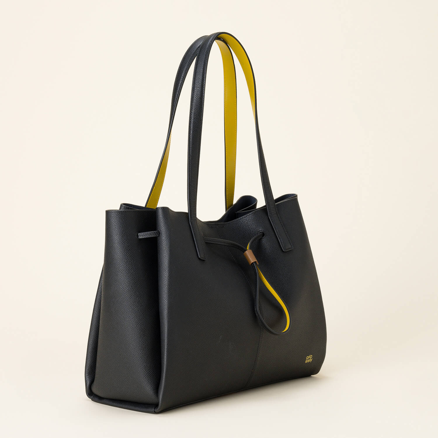 Flower Petal Tote - Black - Image 4