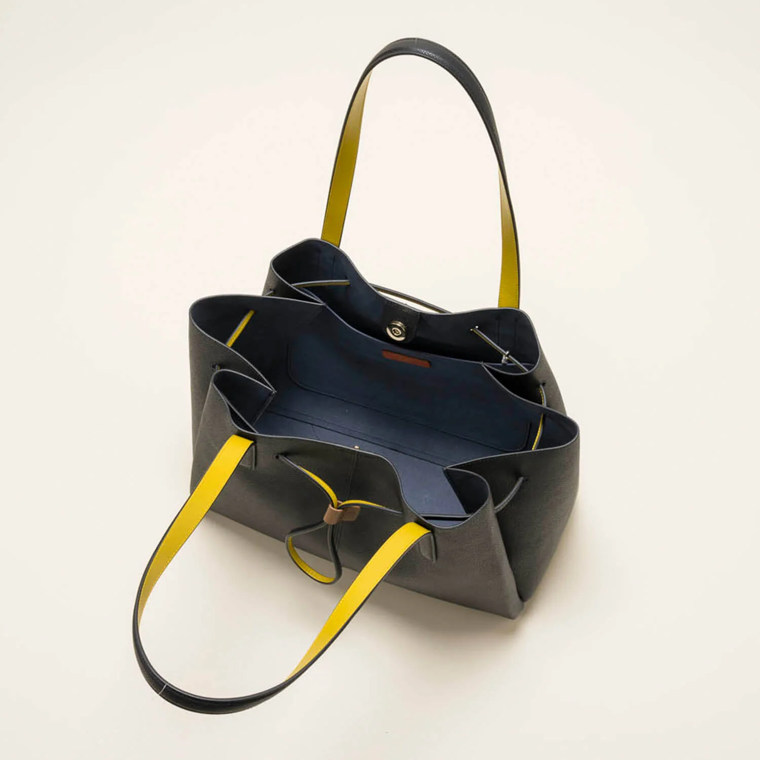 Flower Petal Tote - Black - Image 5