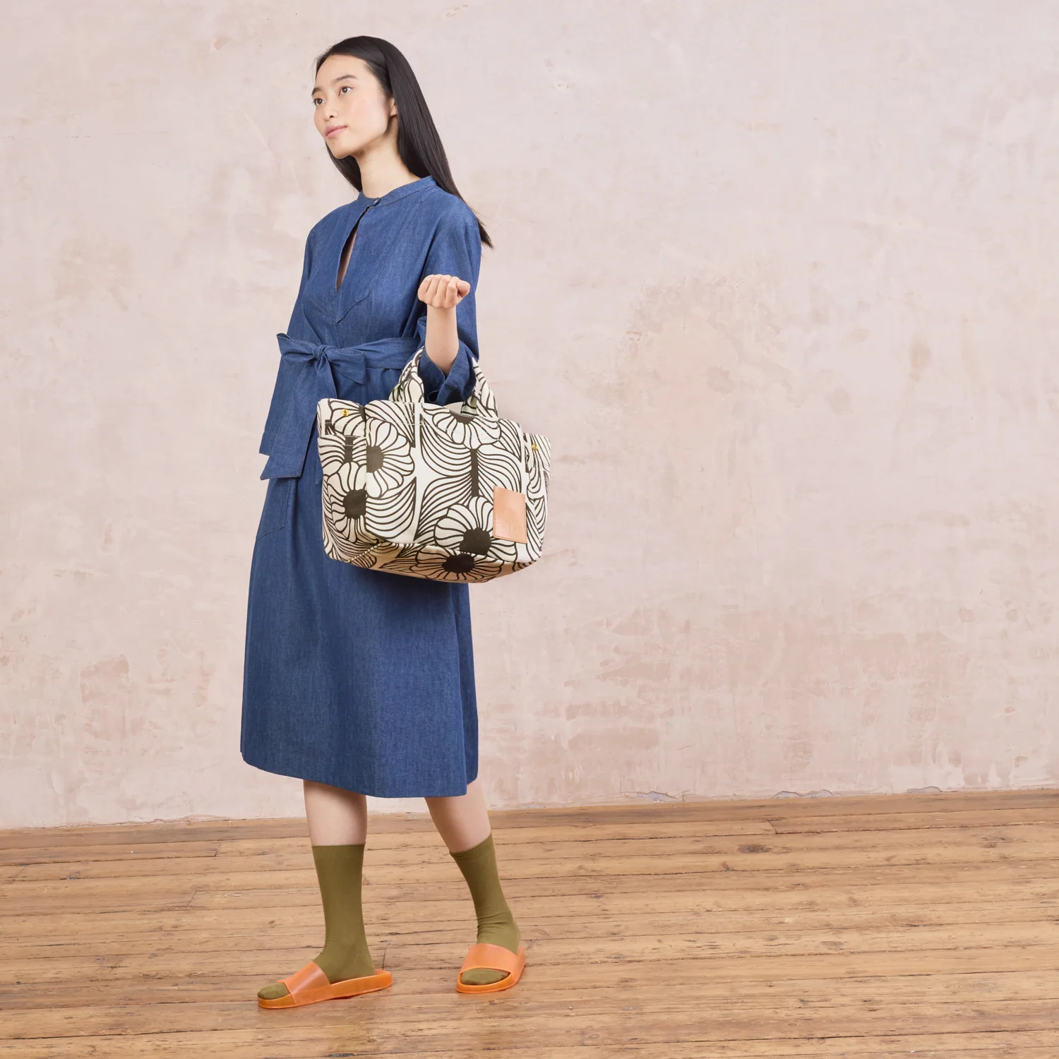 Gable Cotton Canvas Tote - Moonflower Desert - Image 3