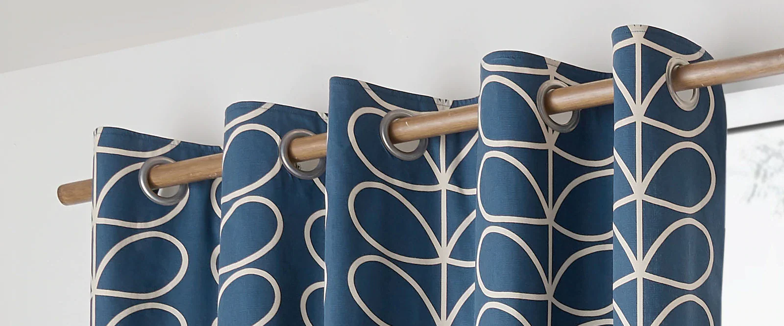 Linear Stem Lined Eyelet Curtains Whale - Image 6