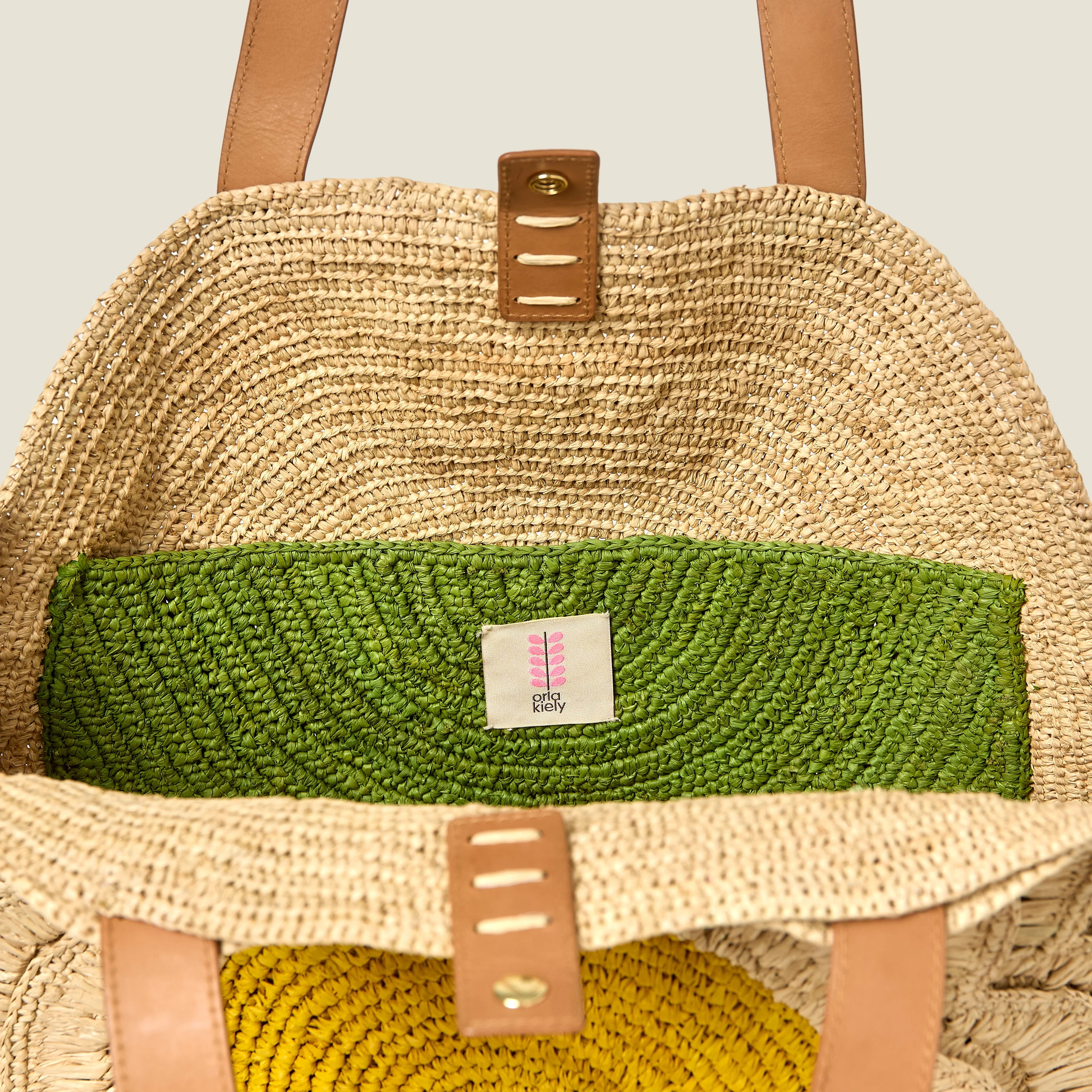 Petal Flower Round Raffia Tote Bag - Natural - Image 5