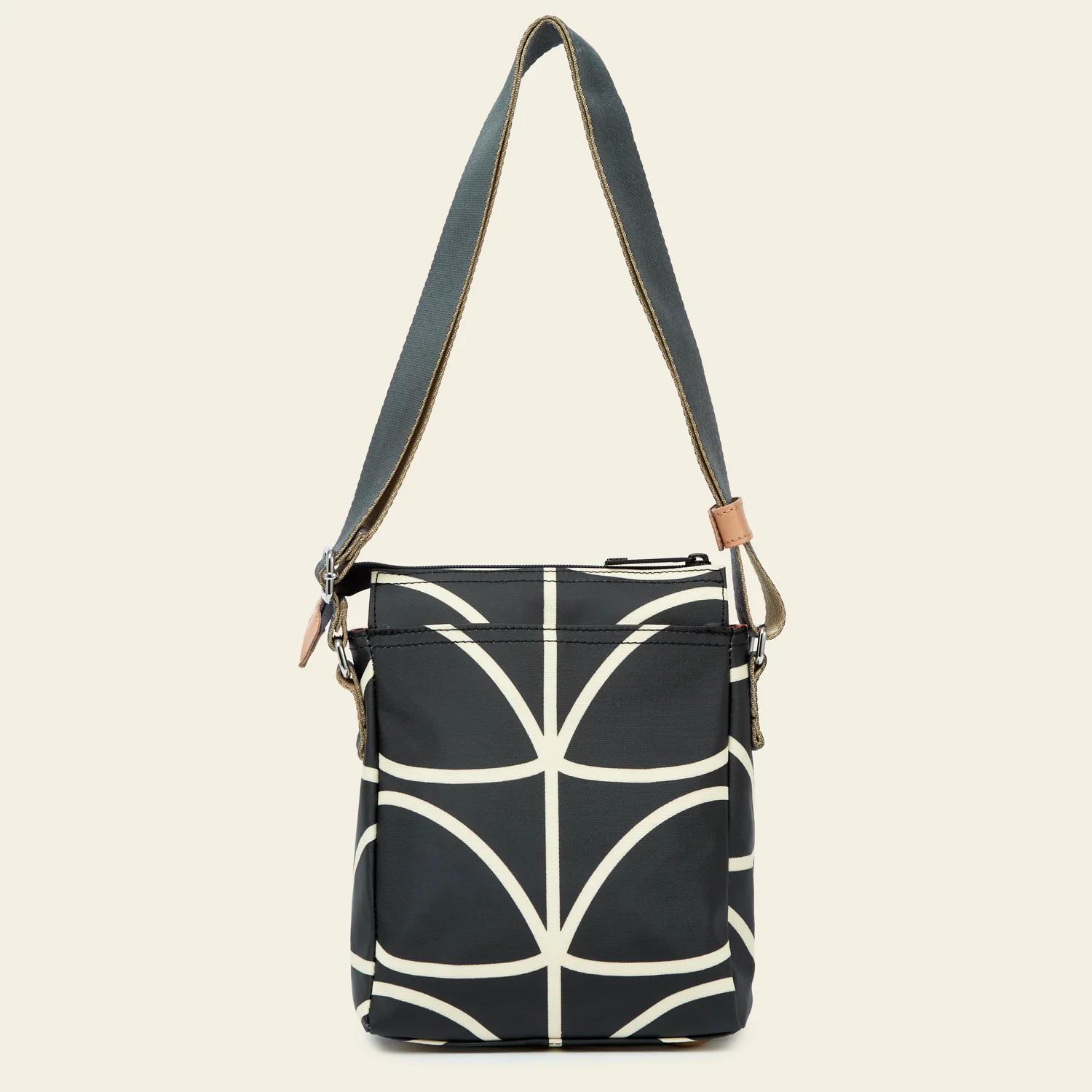 Ranger Crossbody - Linear Stem Liquorice - Image 4