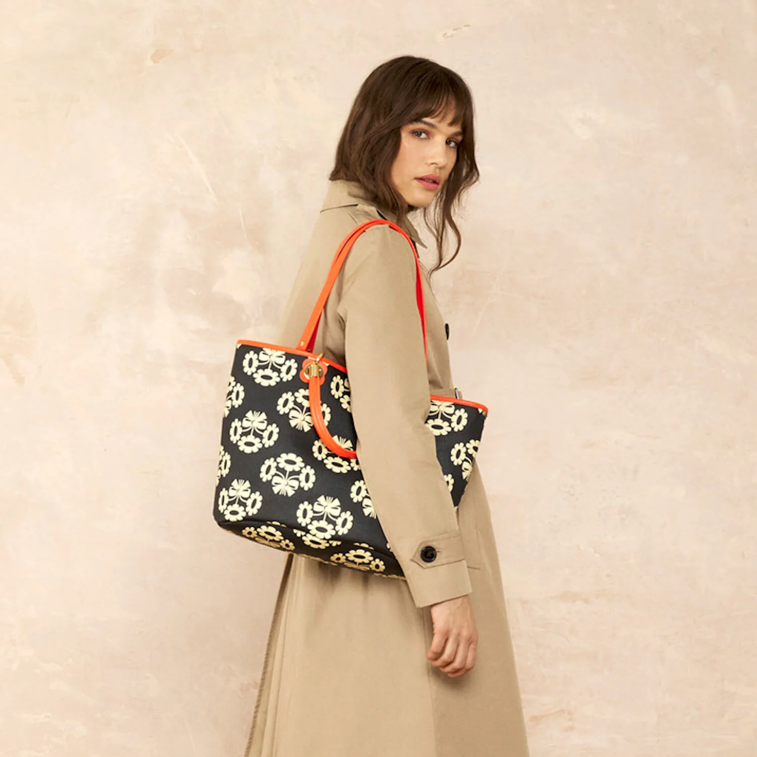 Smile Tote - Posey Flower Midnight - Image 2