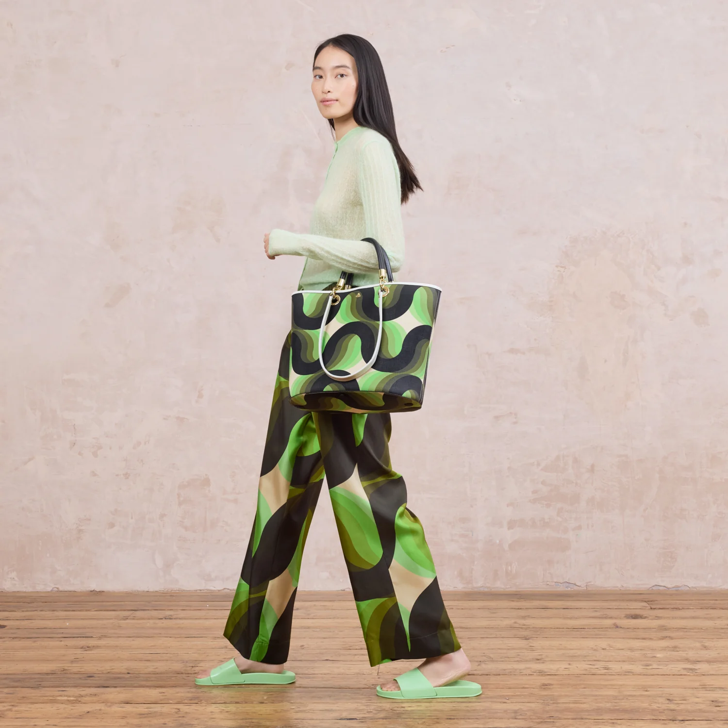 Smile Tote - Rolling Waves Electra - Image 6