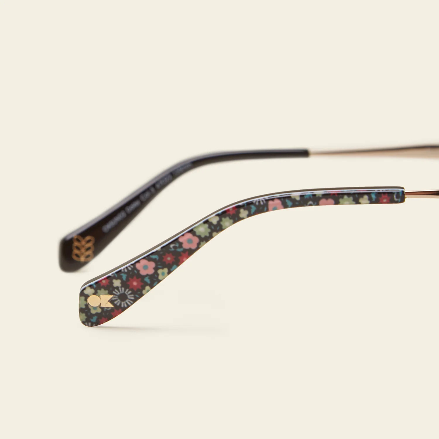 Sunglasses Grey - Image 4